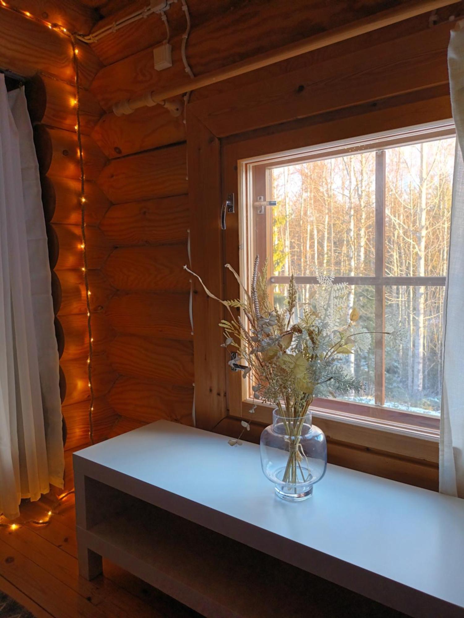 Lapin Hiisi Joen Rannalla Chalet *