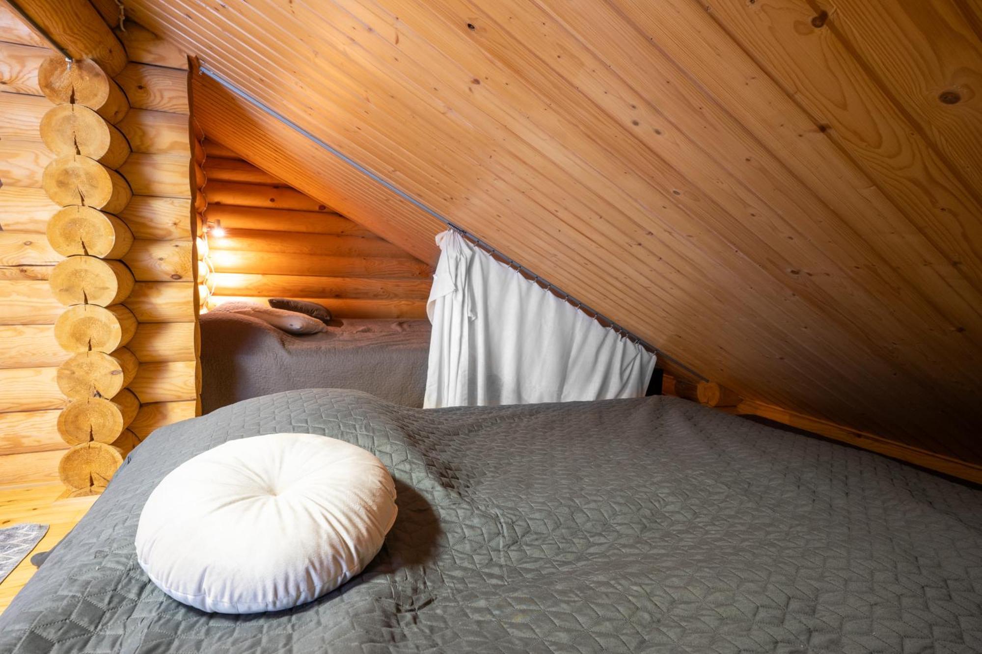 Lapin Hiisi Joen Rannalla Chalet Ranua