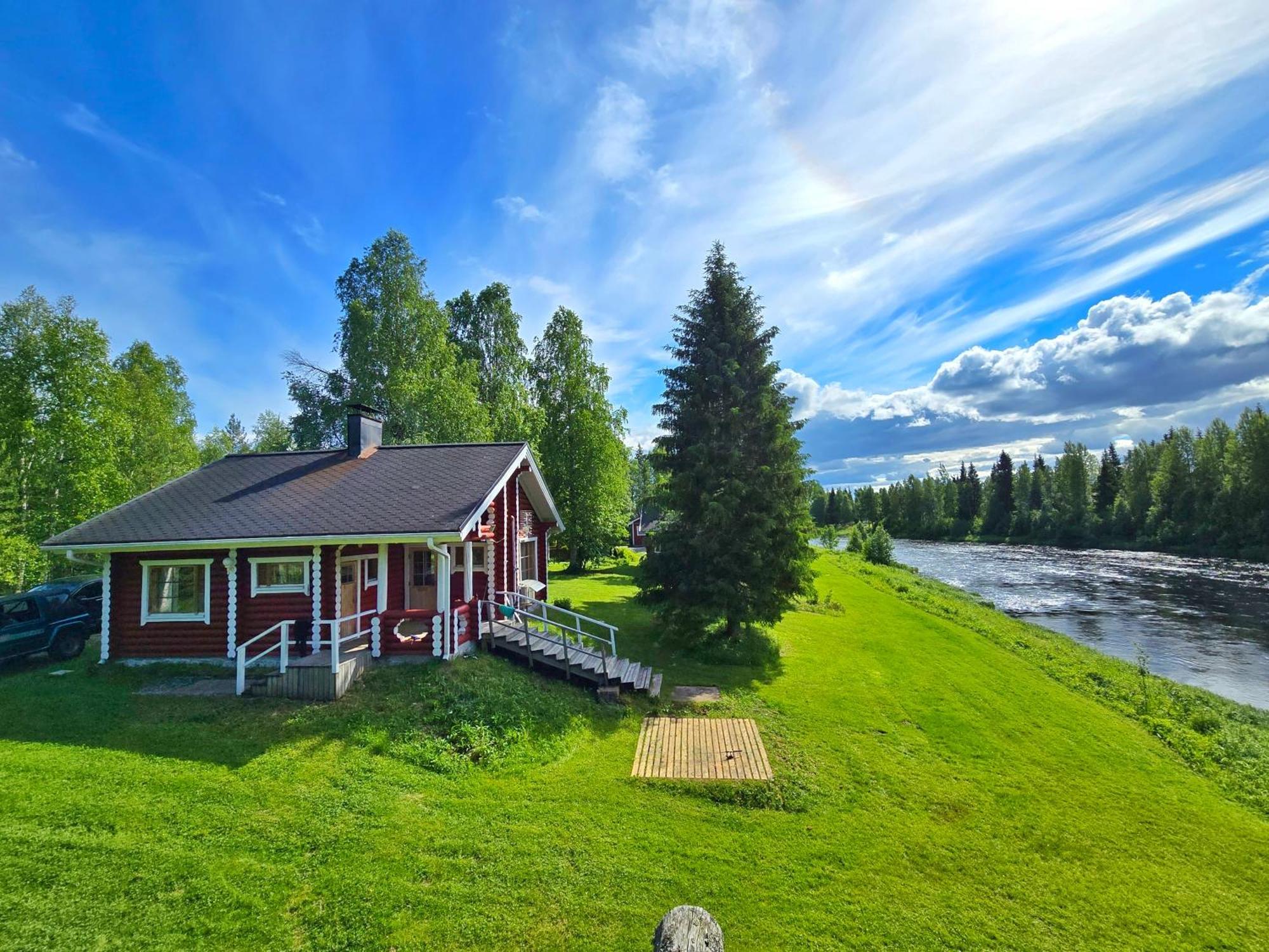 Lapin Hiisi Joen Rannalla Chalet Ranua