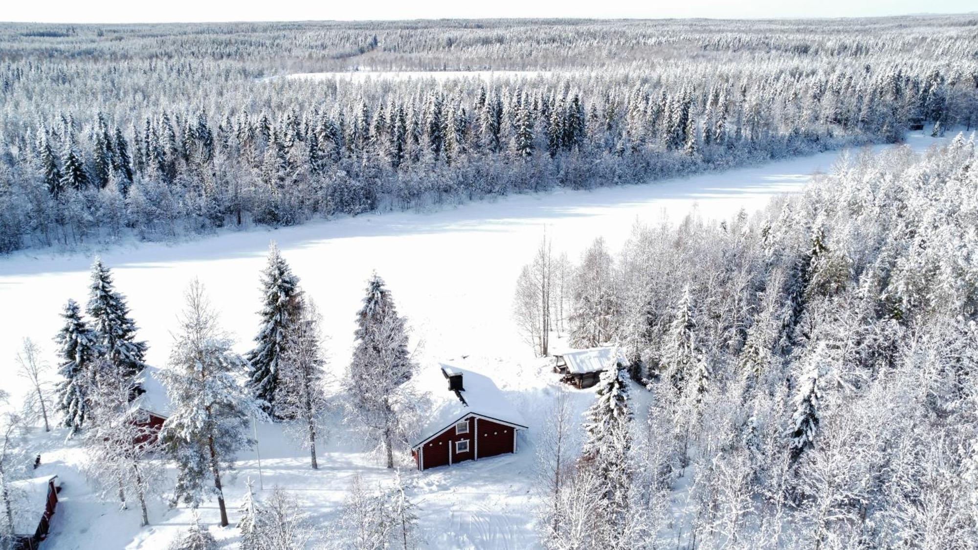 Chalet Lapin Hiisi Joen Rannalla Ranua